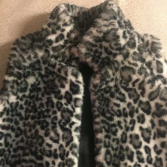 Seductions Faux Fur Vest Women, medium - Picture 11 of 12